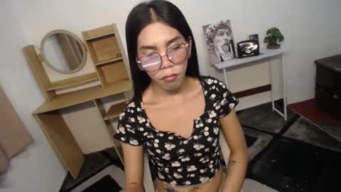 Snapshot of carol_linaxxx chatting on December 2024 08:16:02 AM Carolina online show from December 2024 08:16:02 AM