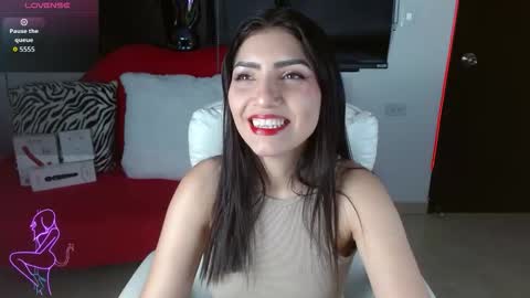 Caroline online show from February 2026 01:33:02 PM