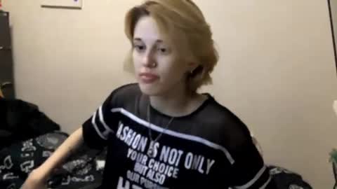 Call me Carol online show from November 2025 03:00:02 PM