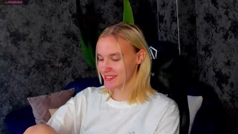 Carol online show from October 2025 07:52:02 AM