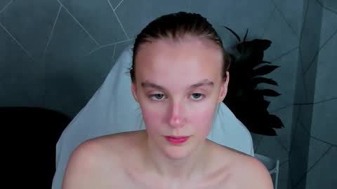 Carol online show from November 2025 10:37:01 PM