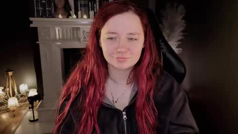 Snapshot of carolina_winter chatting on April 2026 06:07:02 AM Mira online show from April 2026 06:07:02 AM