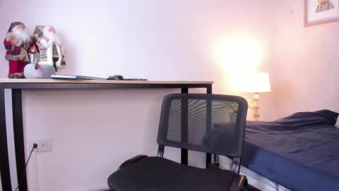  Caroline  online show from January 2026 11:38:02 AM