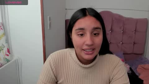 caroline_rodriguez_9 online show from November 2025 07:13:01 PM