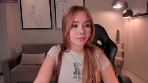 Caro online show from January 2025 10:39:01 AM