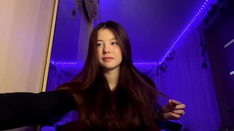 Emma online show from November 2025 11:12:02 AM