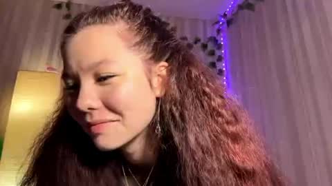 Snapshot of carolynexford chatting on June 2026 12:39:01 PM Emma online show from June 2026 12:39:01 PM