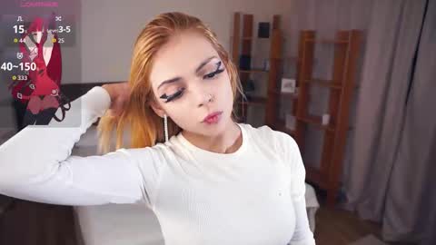 Snapshot of carolynnfernandez chatting on October 2025 08:40:01 PM Hello everyone Im Monica Its my first day Were going to have fun together online show from October 2025 08:40:01 PM