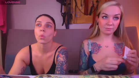 Snapshot of carrie_moonshine chatting on January 2026 07:11:01 PM Carrie online show from January 2026 07:11:01 PM