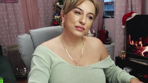 Snapshot of carrielovex chatting on January 2025 06:09:01 AM Carrie online show from January 2025 06:09:01 AM