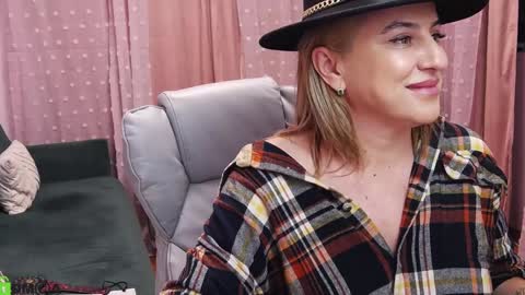 Snapshot of carrielovex chatting on January 2025 03:50:01 PM Carrie online show from January 2025 03:50:01 PM
