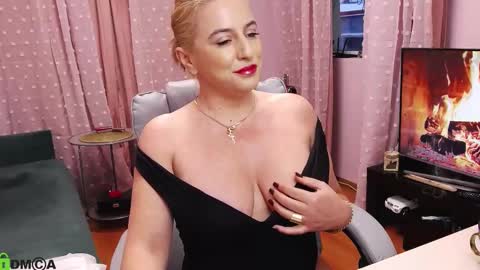 Snapshot of carrielovex chatting on February 2025 05:26:02 AM Carrie online show from February 2025 05:26:02 AM