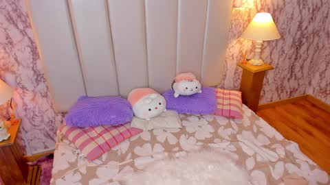 Casey Pierce  New Account online show from January 2025 08:13:02 PM