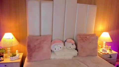 Casey Pierce  New Account online show from September 2025 08:00:02 PM