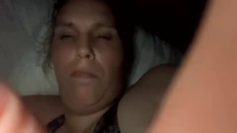 Snapshot of cashcoupllle chatting on May 2026 06:41:01 AM Cash Couple online show from May 2026 06:41:01 AM