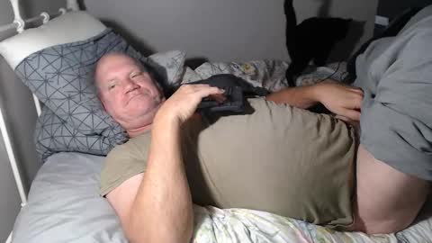 Snapshot of casinocam chatting on October 2025 01:12:01 PM CasinoCam online show from October 2025 01:12:01 PM