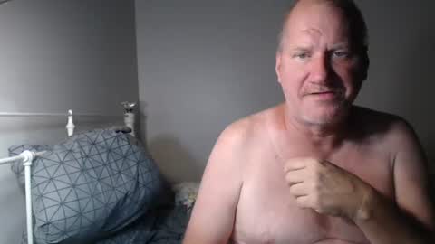 Snapshot of casinocam chatting on November 2025 08:13:01 AM CasinoCam online show from November 2025 08:13:01 AM