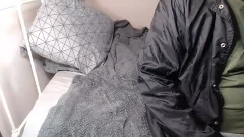 Snapshot of casinocam chatting on November 2025 08:37:01 AM CasinoCam online show from November 2025 08:37:01 AM