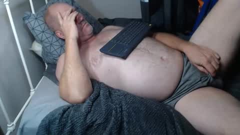 Snapshot of casinocam chatting on November 2025 09:58:01 PM CasinoCam online show from November 2025 09:58:01 PM