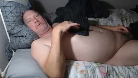 Snapshot of casinocam chatting on November 2025 04:06:01 PM CasinoCam online show from November 2025 04:06:01 PM