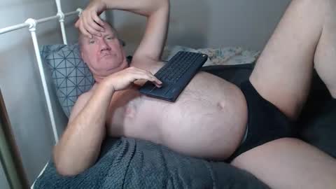 Snapshot of casinocam chatting on November 2025 07:19:01 PM CasinoCam online show from November 2025 07:19:01 PM