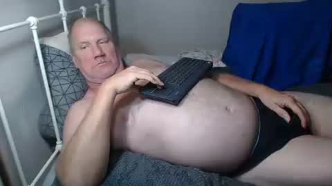 Snapshot of casinocam chatting on November 2025 07:35:02 AM CasinoCam online show from November 2025 07:35:02 AM