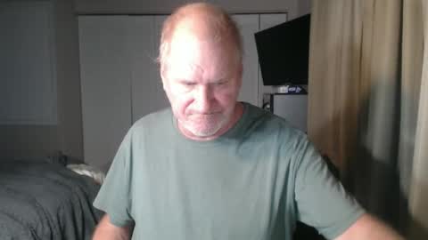 Snapshot of casinocam chatting on November 2025 06:59:01 AM CasinoCam online show from November 2025 06:59:01 AM