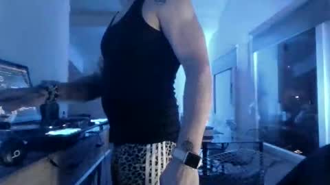 cassandra06400 online show from February 2026 11:41:01 PM