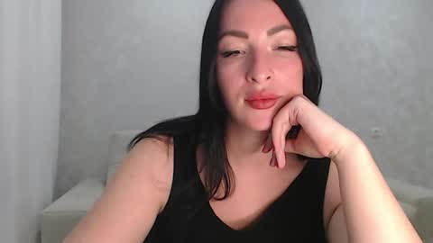 Cassandra07x online show from October 2025 04:05:02 PM