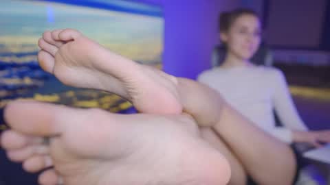 Snapshot of cassiablade1 chatting on April 2026 07:58:01 PM Seductress Cassia FINDOM AND SADISM NO NUDE online show from April 2026 07:58:01 PM
