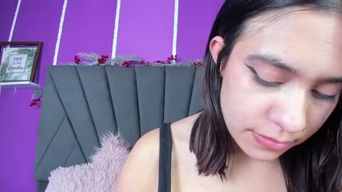 Snapshot of cassie_jones1 chatting on February 2025 09:30:01 AM Cassie Jones online show from February 2025 09:30:01 AM