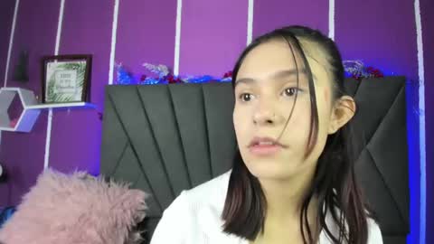 Snapshot of cassie_jones1 chatting on March 2025 03:41:01 AM Cassie Jones online show from March 2025 03:41:01 AM