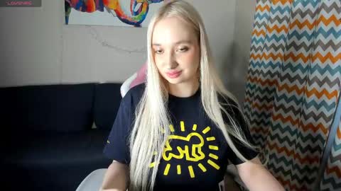 Snapshot of cassie_rosss chatting on April 2026 05:30:01 PM Cassie Rosss online show from April 2026 05:30:01 PM