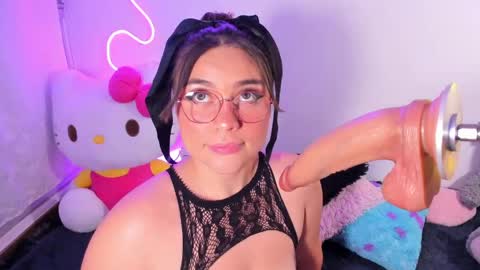 Snapshot of cassiebigass_ chatting on May 2026 12:18:01 AM Bela igzaii9r online show from May 2026 12:18:01 AM