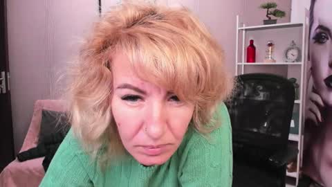 CassieJonas online show from January 2026 02:14:02 AM