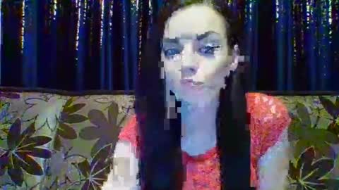 Cassie online show from February 2026 07:04:02 PM