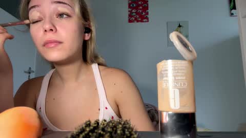 Snapshot of cassijent chatting on February 2026 08:26:01 AM Olivia online show from February 2026 08:26:01 AM