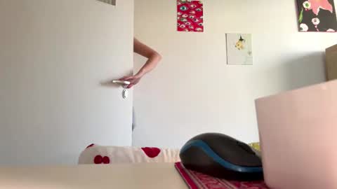 Snapshot of cassijent chatting on March 2026 08:05:02 AM Olivia online show from March 2026 08:05:02 AM