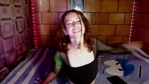 Snapshot of cata_snow chatting on October 2025 10:32:02 PM Cata Snow online show from October 2025 10:32:02 PM