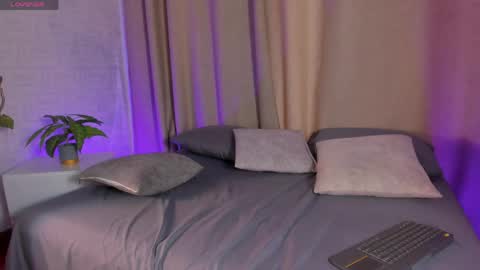 Snapshot of catalella_rouse chatting on April 2026 08:34:01 PM catalella_rouse online show from April 2026 08:34:01 PM