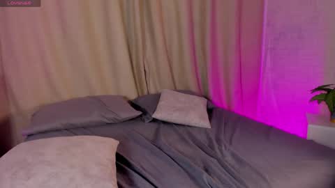 Snapshot of catalella_rouse chatting on April 2026 09:39:01 PM catalella_rouse online show from April 2026 09:39:01 PM