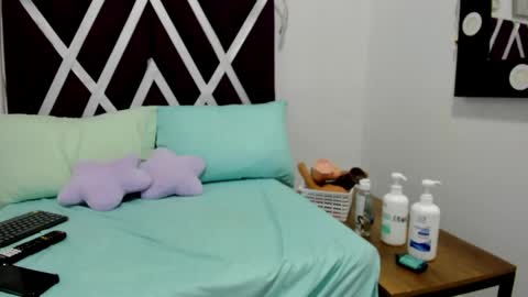Snapshot of cataleya_bianchi chatting on May 2026 02:29:02 AM Cataleya online show from May 2026 02:29:02 AM