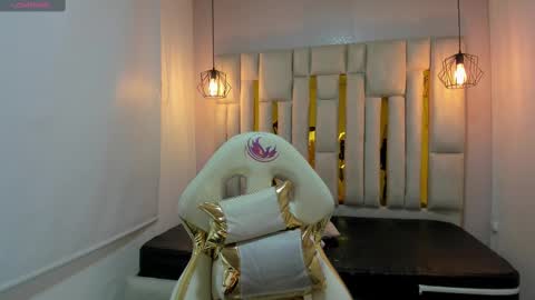 Snapshot of cataleya_sambrano chatting on October 2025 11:00:02 AM Cataleya online show from October 2025 11:00:02 AM