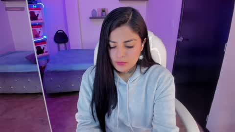 Catalina online show from December 2024 06:16:02 PM