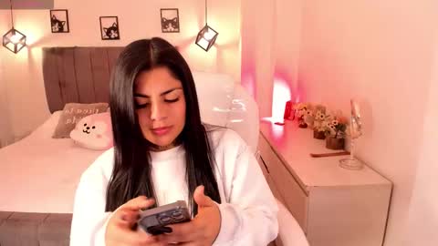 Catalina online show from September 2025 05:40:02 AM