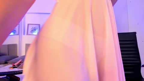 Snapshot of catalinamuss_ chatting on February 2025 05:48:02 PM Catalina online show from February 2025 05:48:02 PM