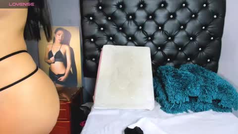 Snapshot of catalinamuss_ chatting on October 2025 05:23:02 PM Catalina online show from October 2025 05:23:02 PM