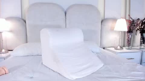 Snapshot of catalleya_hott chatting on December 2024 12:18:01 AM Call me Cata online show from December 2024 12:18:01 AM