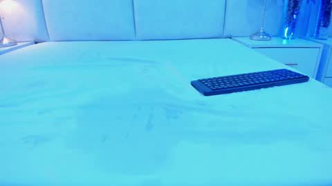 Snapshot of catalleya_hott chatting on January 2025 03:08:02 AM Call me Cata online show from January 2025 03:08:02 AM