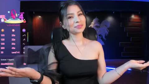 Catalina Santana online show from October 2025 06:09:02 PM